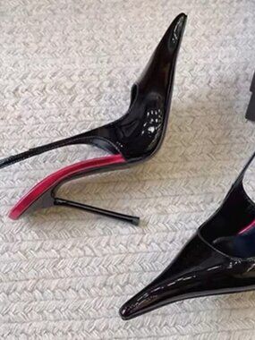 Fashion Non-Slip Wear-Resistant High Heels Women's Pointed Toe Patent Leather